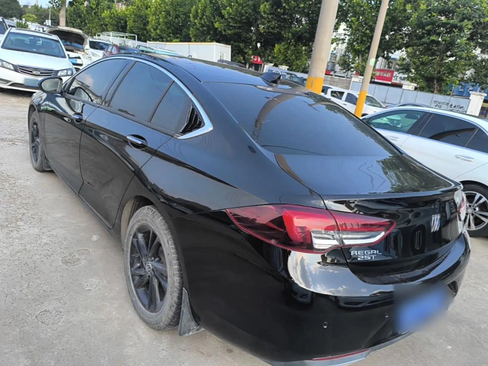 Buick Regal 2024 25T Deluxe Edition — миниатюра 4