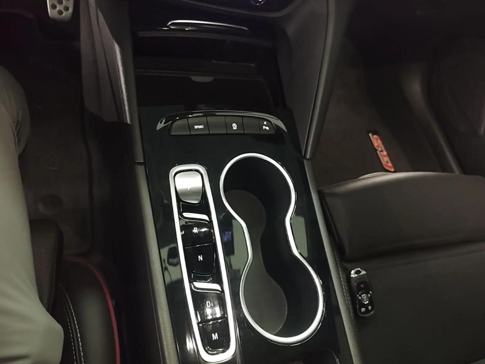 Buick Regal 2020 GS 28T Elite Model — миниатюра 16