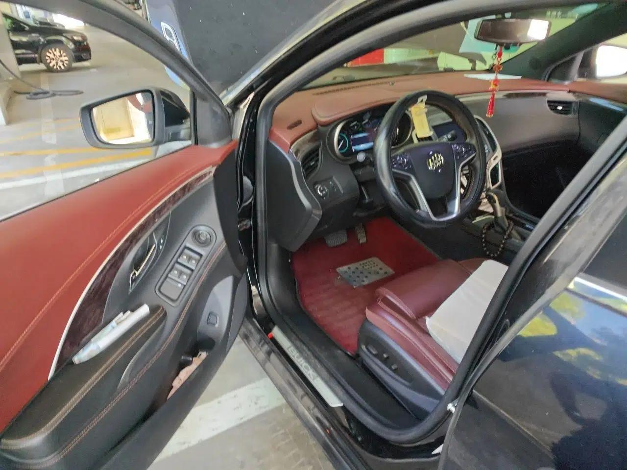 Buick LaCrosse 2013 2.4L SIDI Leading Comfort Version — миниатюра 16