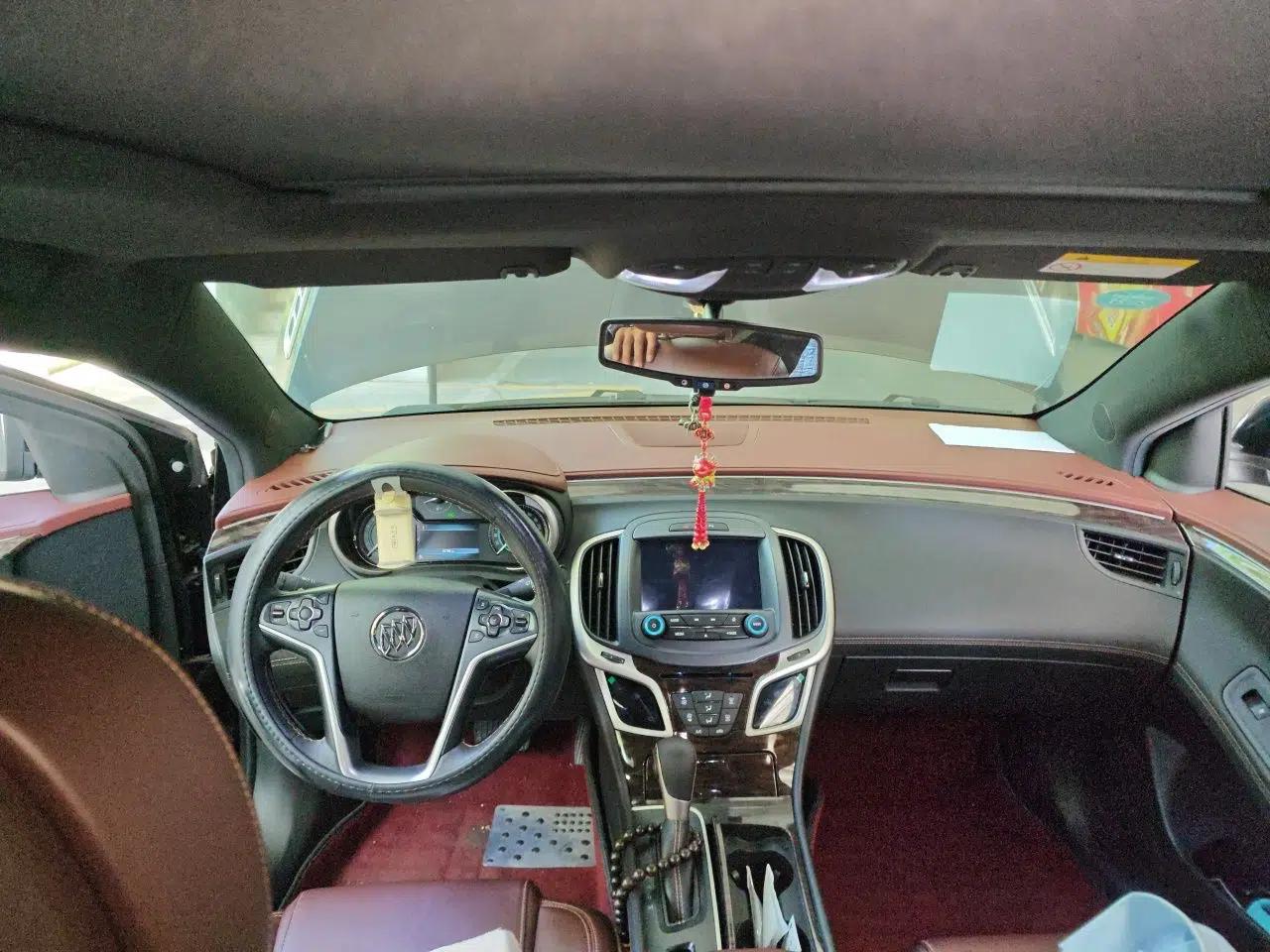 Buick LaCrosse 2013 2.4L SIDI Leading Comfort Version — миниатюра 18