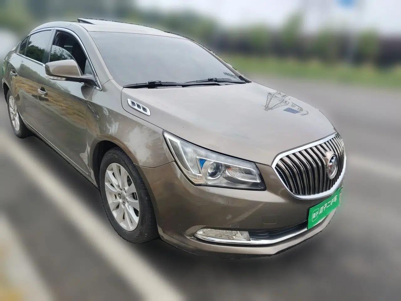 Buick LaCrosse 2013 2.4L SIDI Elite Comfort Version — миниатюра 3