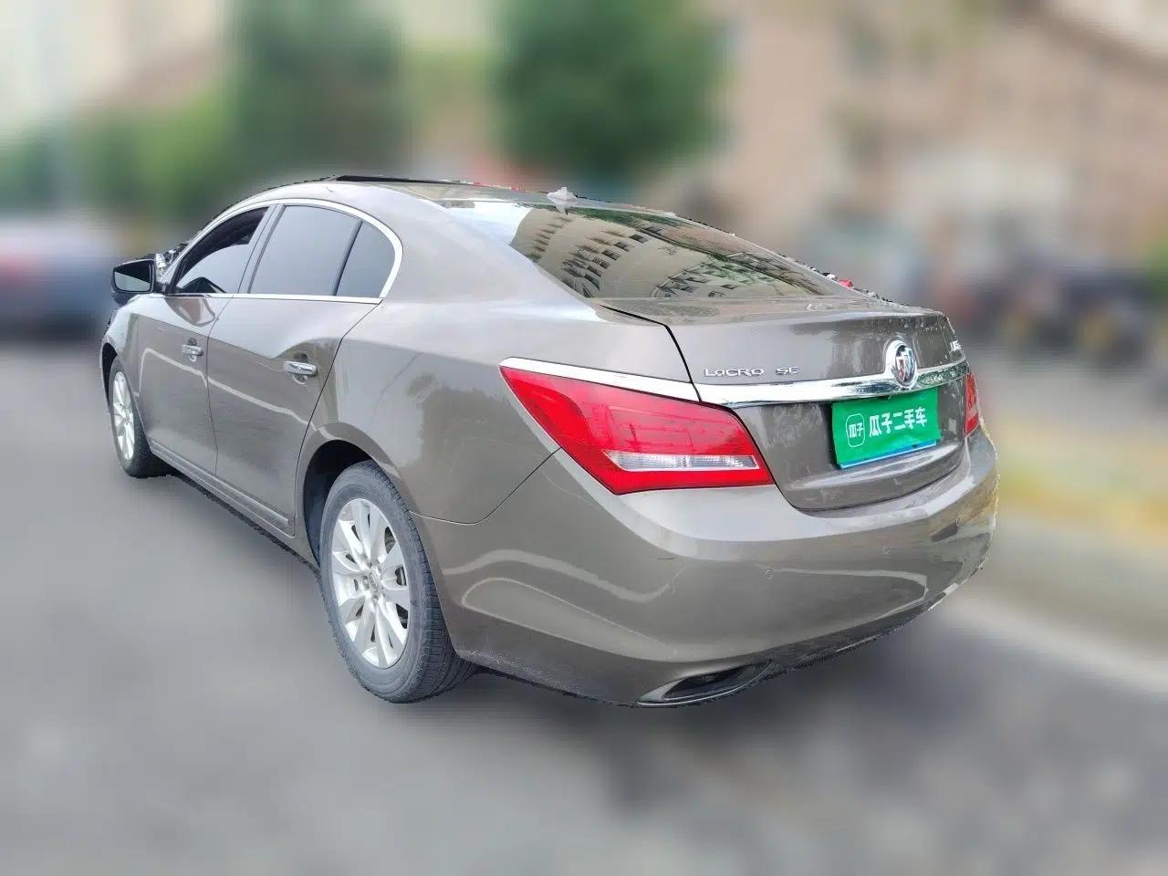 Buick LaCrosse 2013 2.4L SIDI Elite Comfort Version — миниатюра 4
