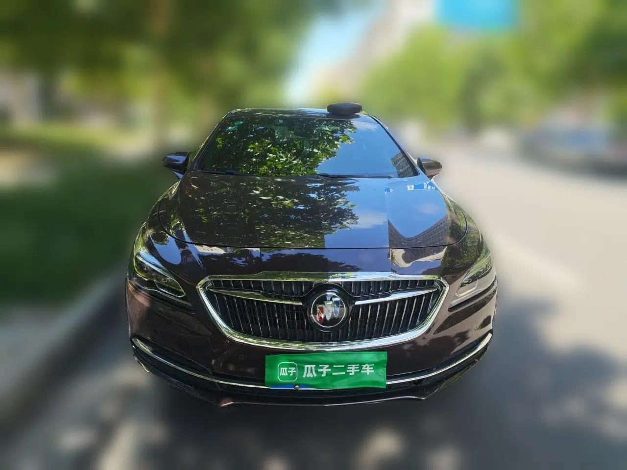 Buick LaCrosse 2018 20T Luxury Model — миниатюра 2