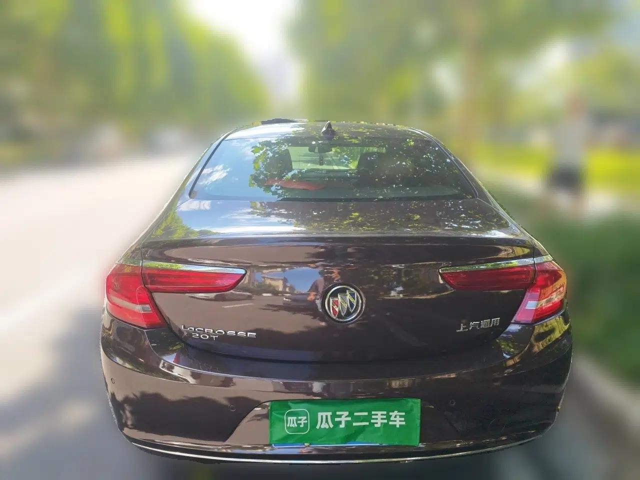 Buick LaCrosse 2018 20T Luxury Model — миниатюра 5