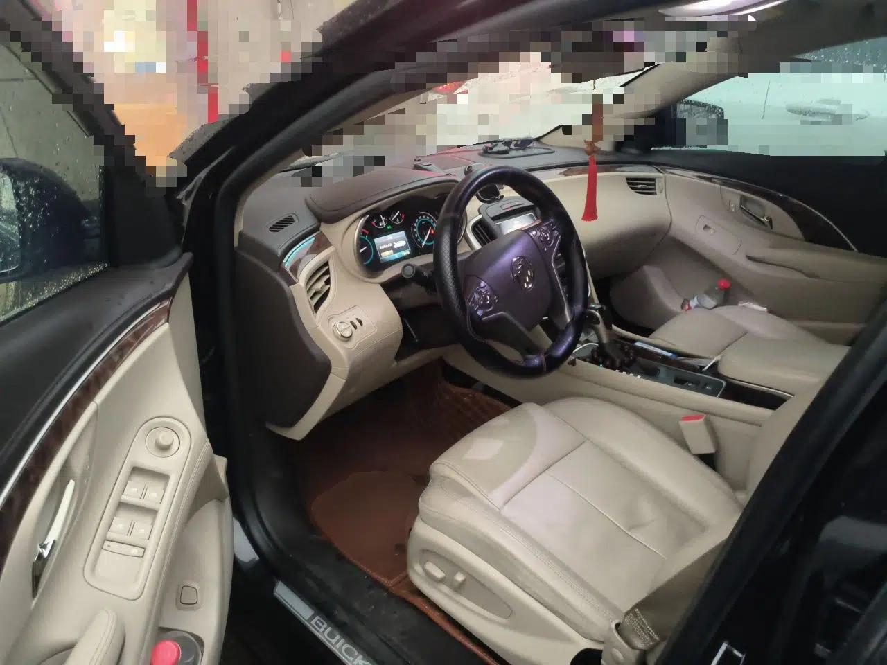 Buick LaCrosse 2013 2.4L SIDI Leading Comfort Version — миниатюра 16