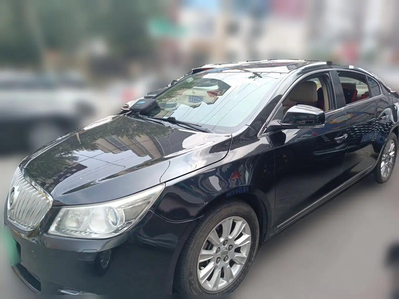 Buick LaCrosse 2012 2.4L SIDI Haoya Edition — миниатюра 1
