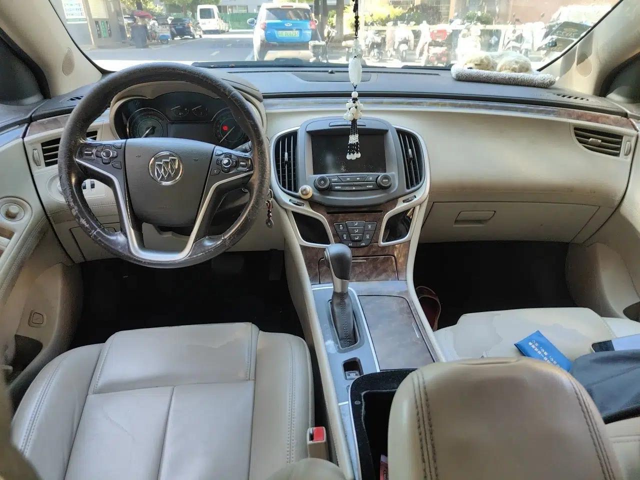 Buick LaCrosse 2013 2.4L SIDI Leading Comfort Version — миниатюра 9