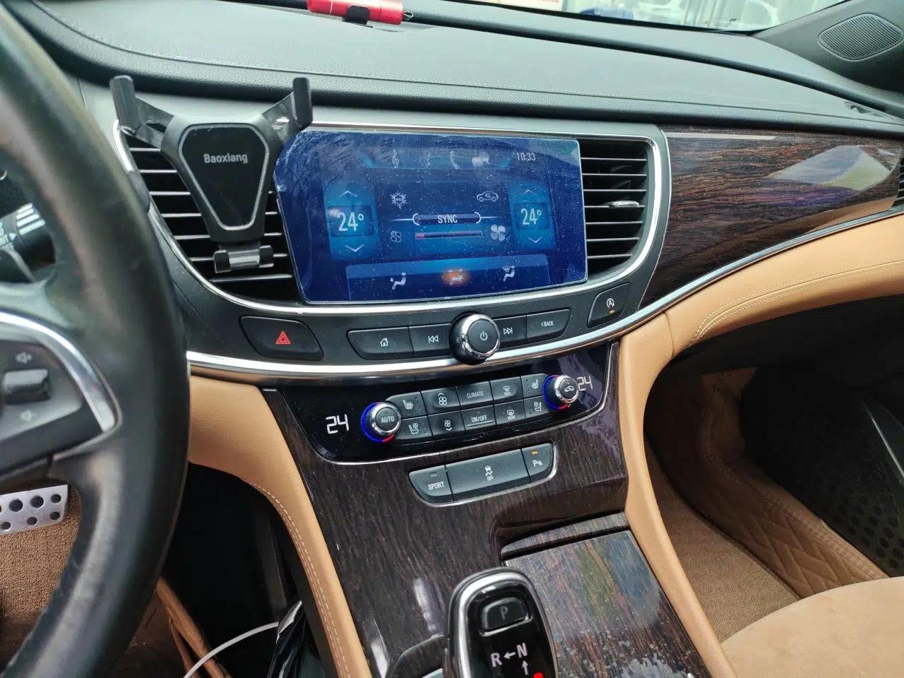Buick LaCrosse 2016 Revised 20T Leading Edition — миниатюра 13