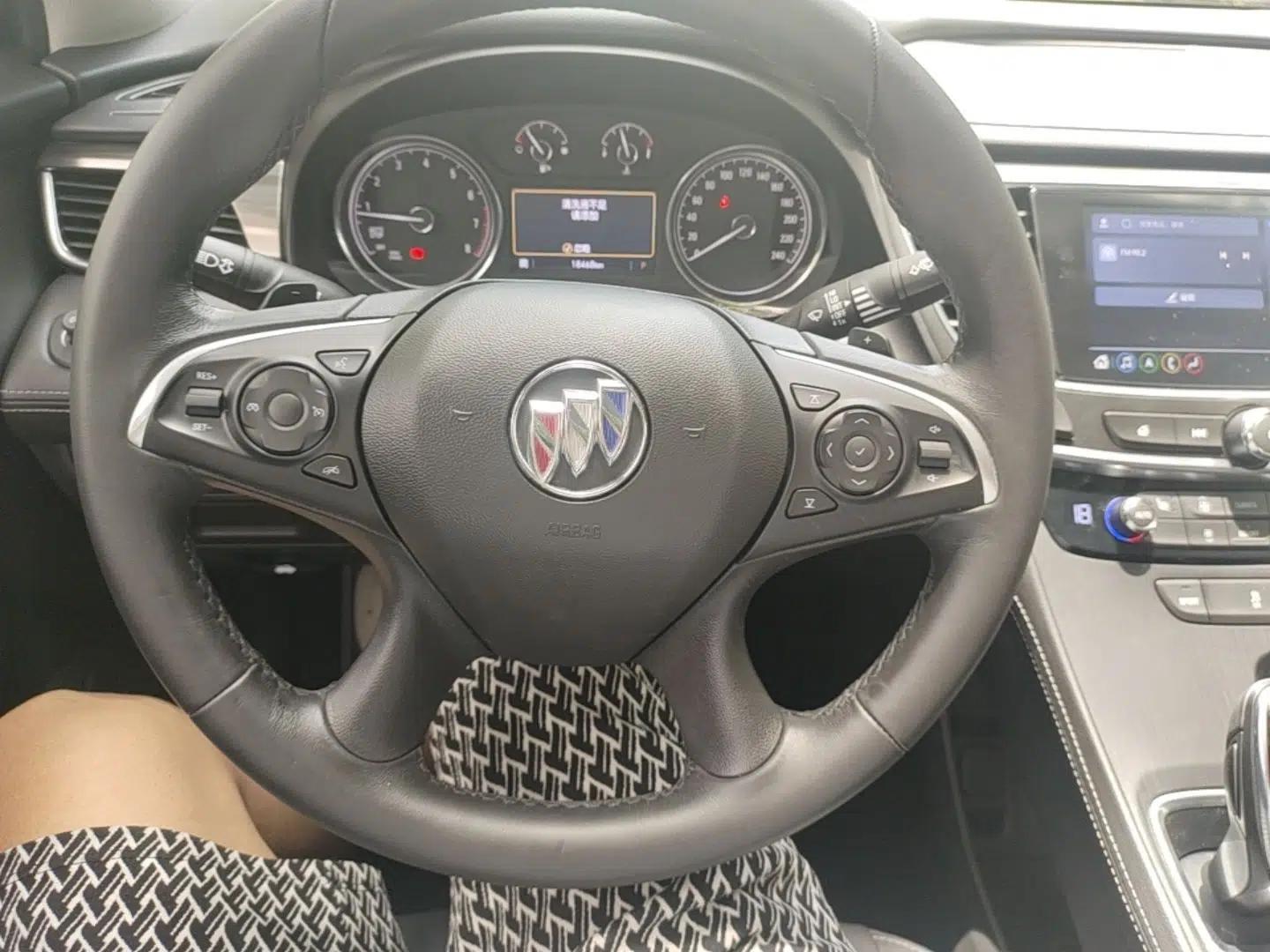 Buick LaCrosse 2022 652T Luxury Version — миниатюра 13