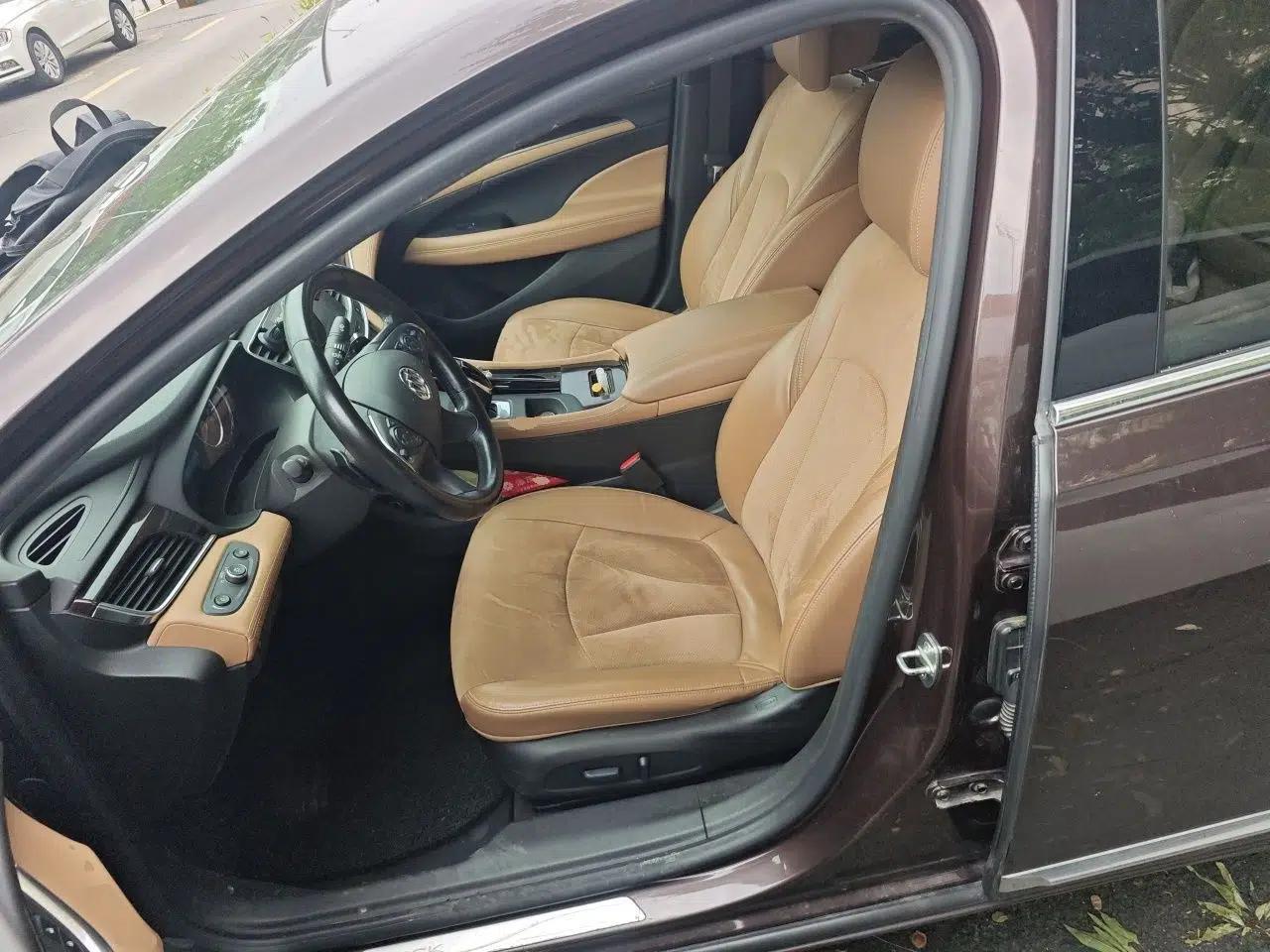 Buick LaCrosse 2018 28T Elite Edition — миниатюра 15