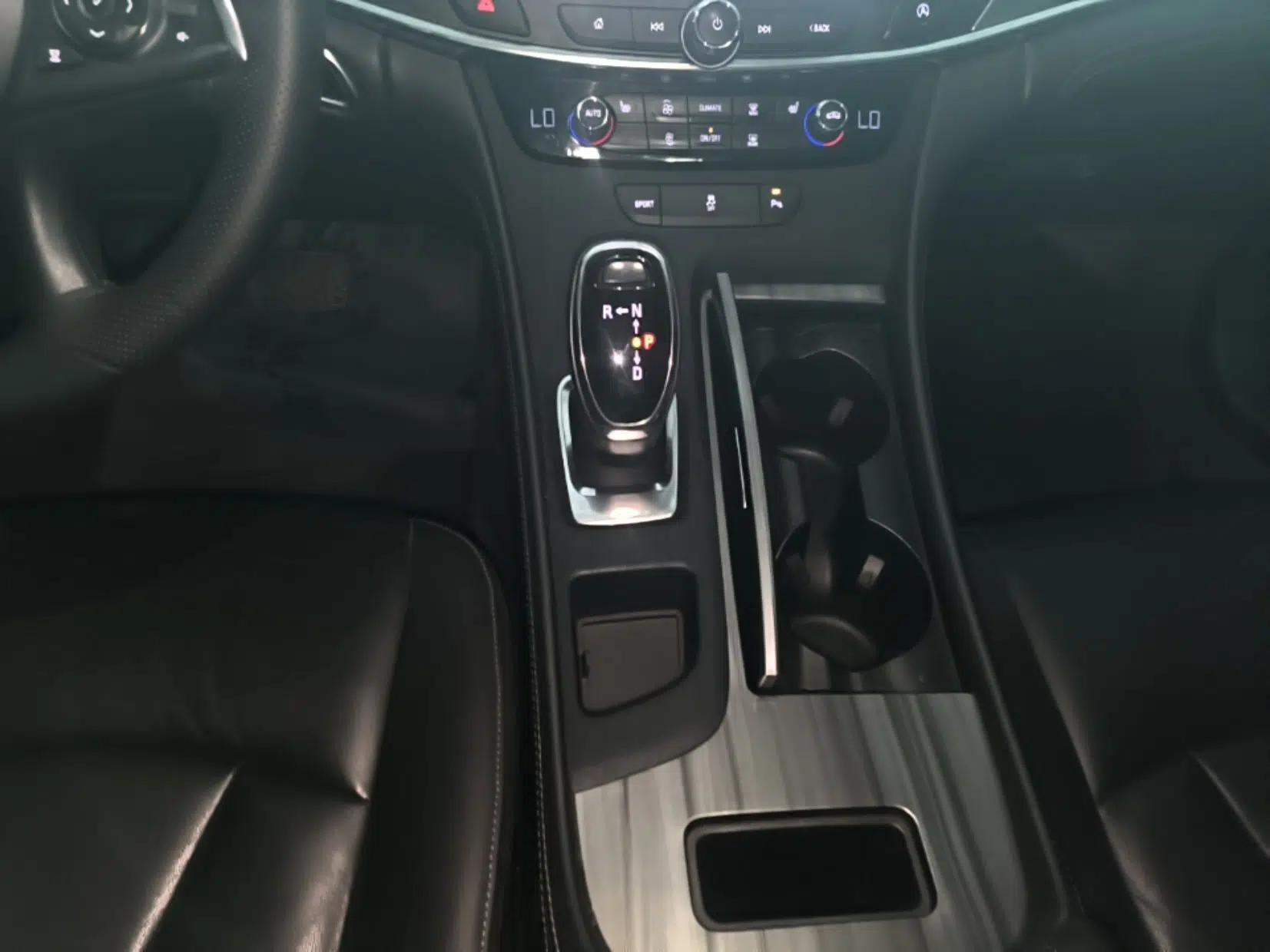 Buick LaCrosse 2022 652T Luxury Version — миниатюра 16