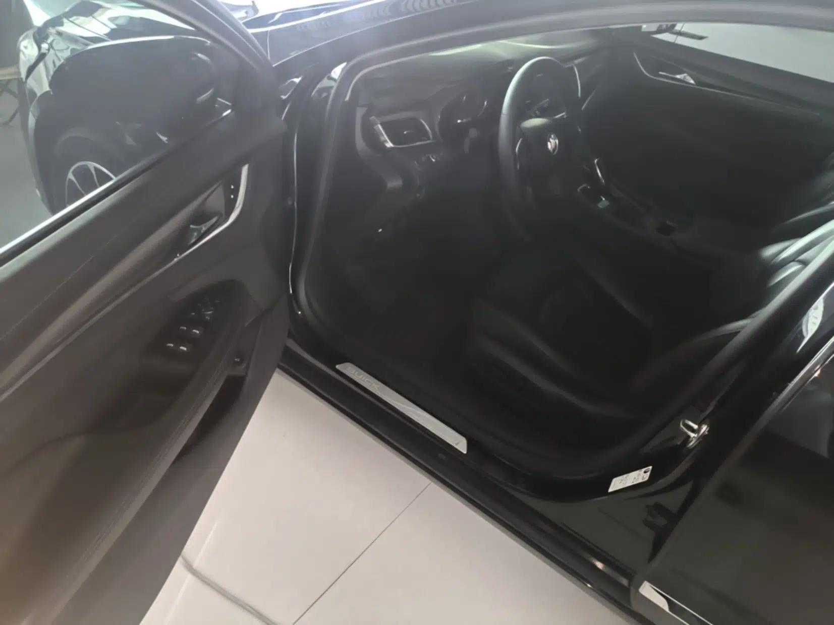 Buick LaCrosse 2022 652T Luxury Version — миниатюра 18