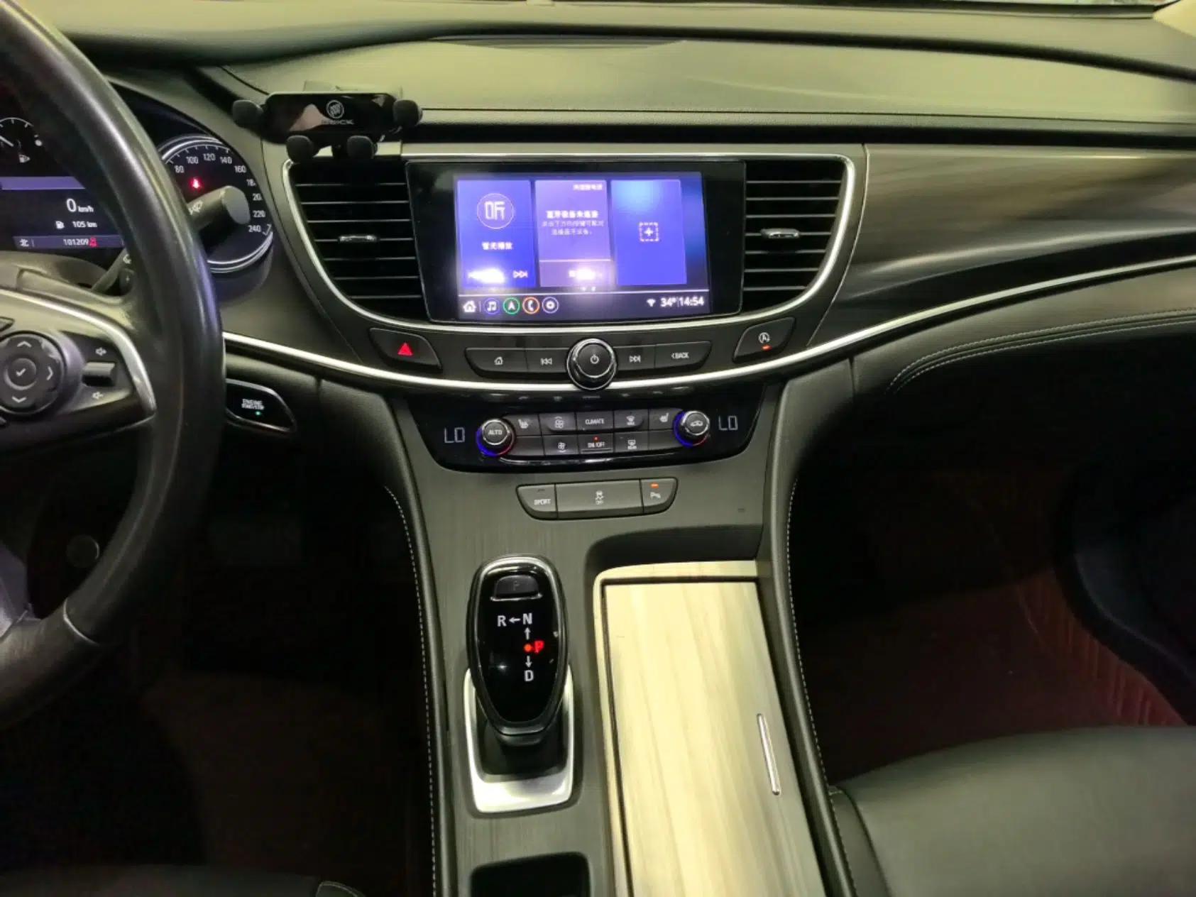 Buick LaCrosse 2021 652T Luxury Model — миниатюра 20