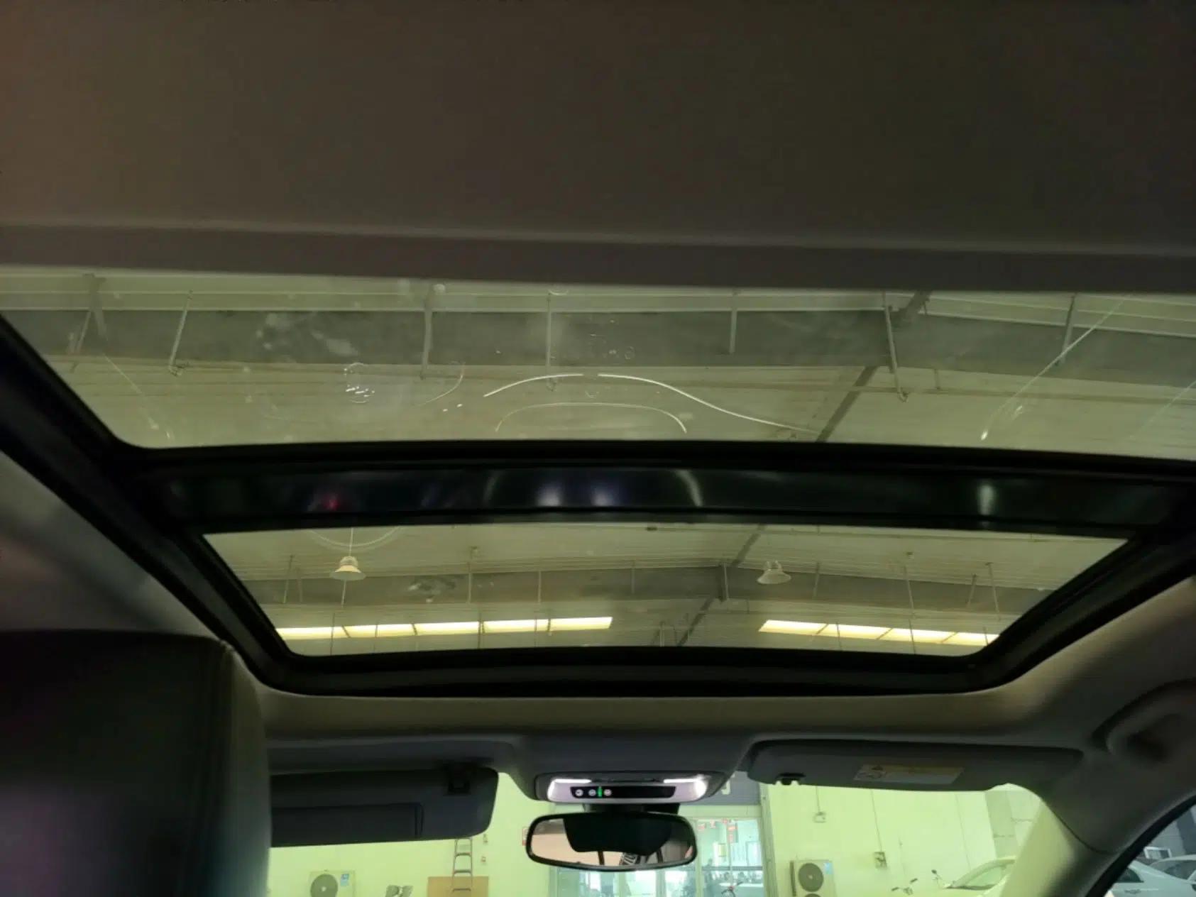 Buick LaCrosse 2021 652T Luxury Model — миниатюра 26