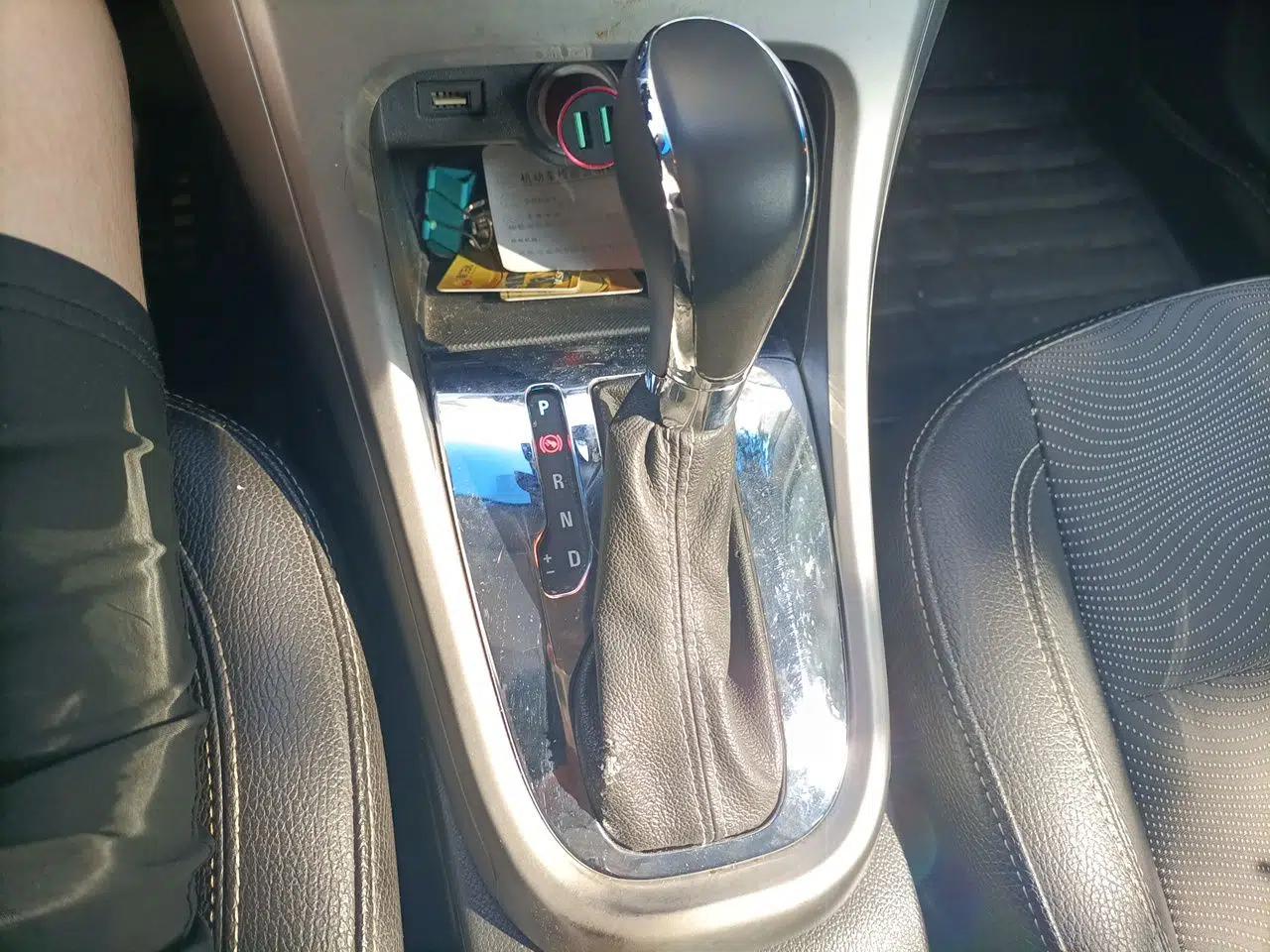 Buick GT 2014 XT 1.6L Automatic Fashion Edition — миниатюра 14