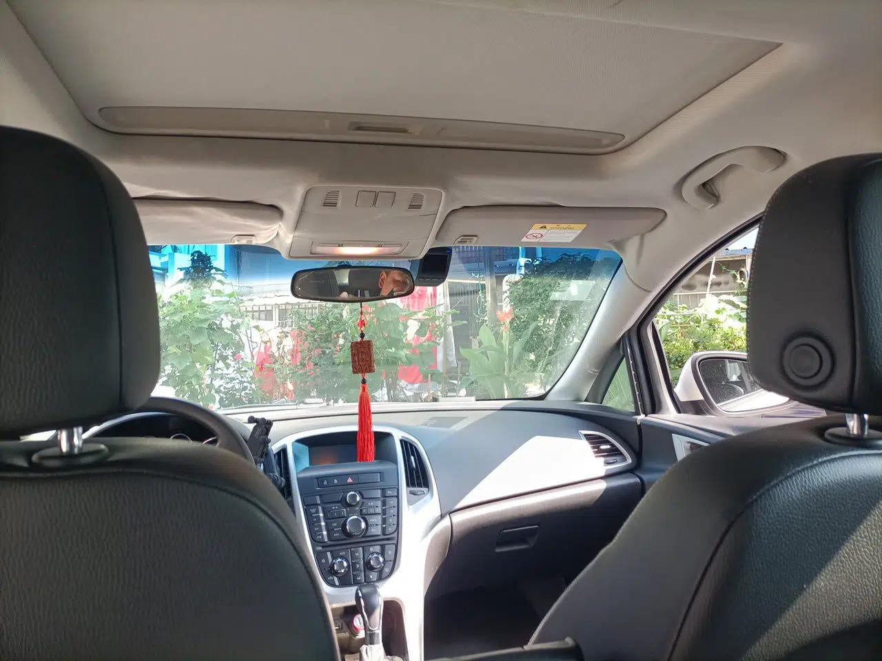 Buick GT 2014 XT 1.6L Automatic Fashion Edition — миниатюра 18