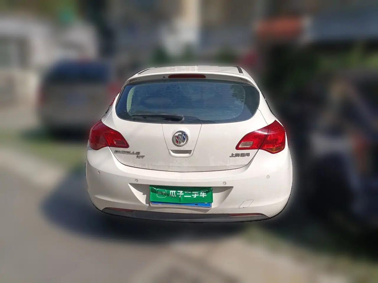 Buick GT 2014 XT 1.6L Automatic Fashion Edition — миниатюра 5
