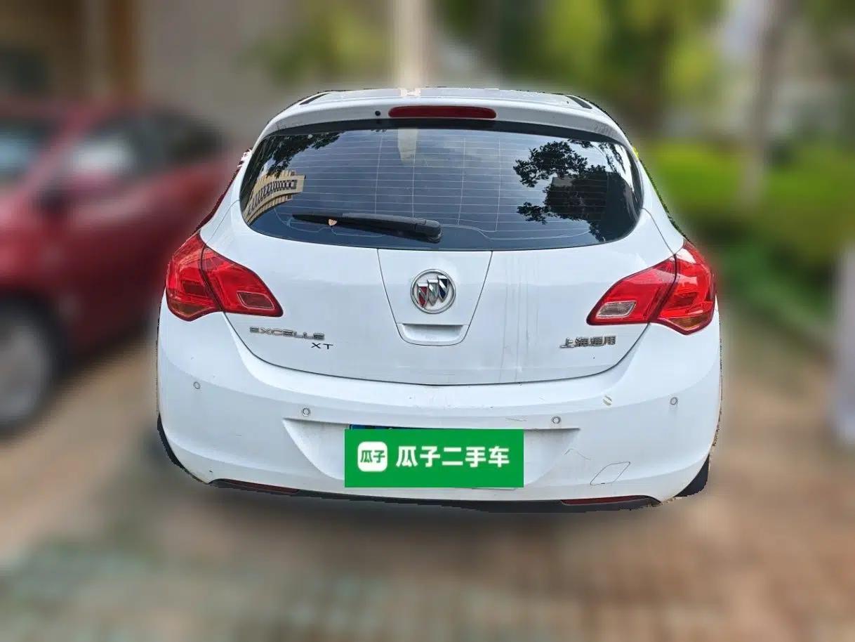 Buick GT 2014 XT 1.6L Automatic Fashion Edition — миниатюра 5