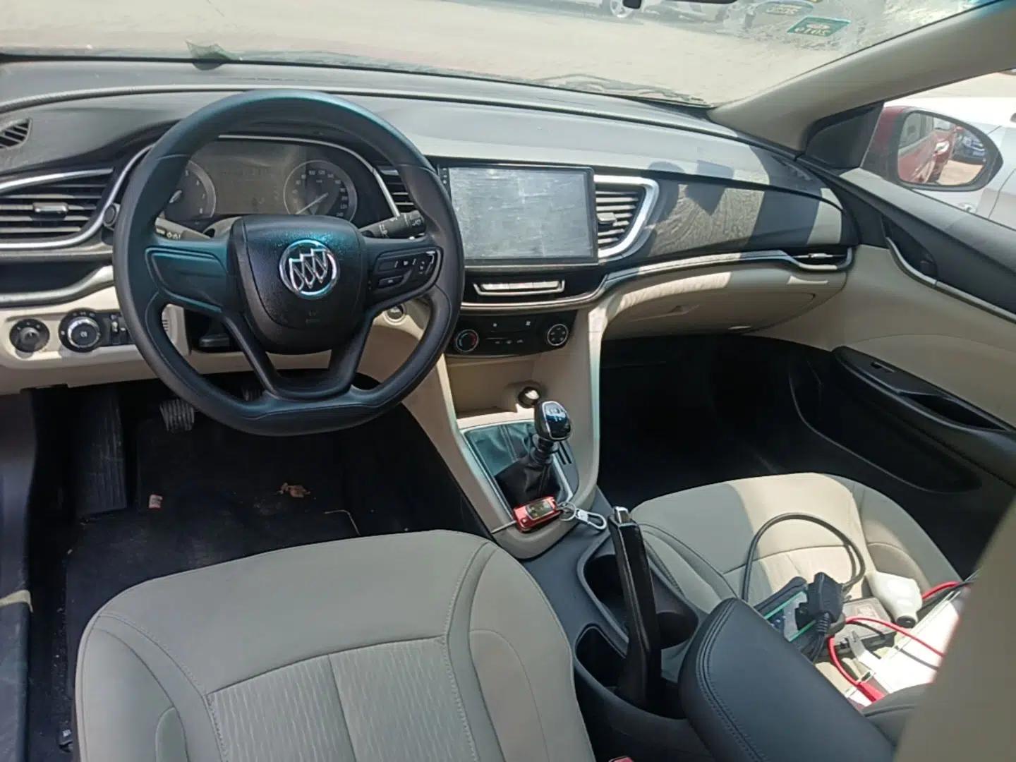 Buick GT 2015 15N Manual Elite Edition — миниатюра 12