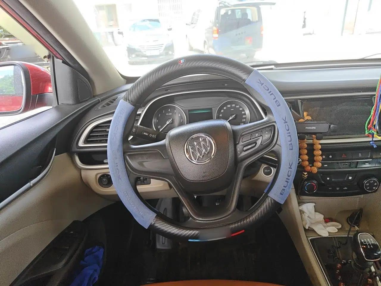 Buick GT 2015 15N Manual Elite Edition — миниатюра 10