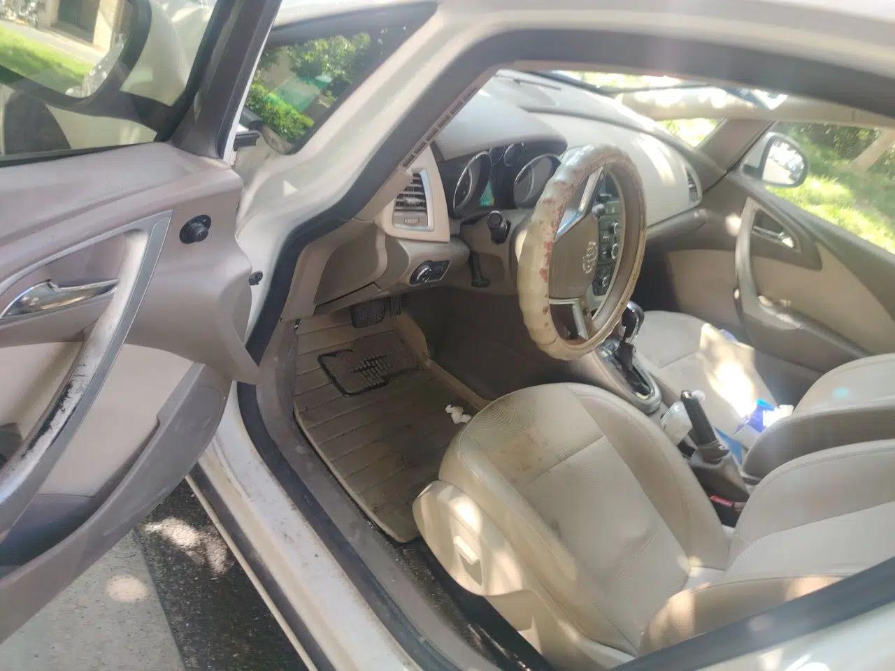 Buick GT 2013 GT 1.6L Automatic Fashion Edition — миниатюра 16