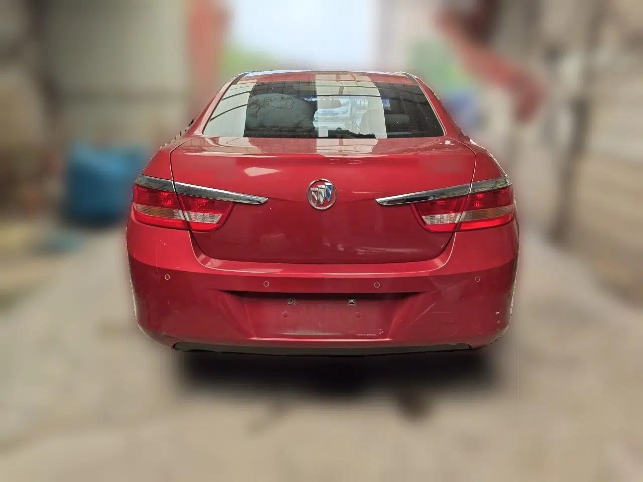 Buick GT 2013 GT 1.6L Automatic Fashion Edition — миниатюра 5