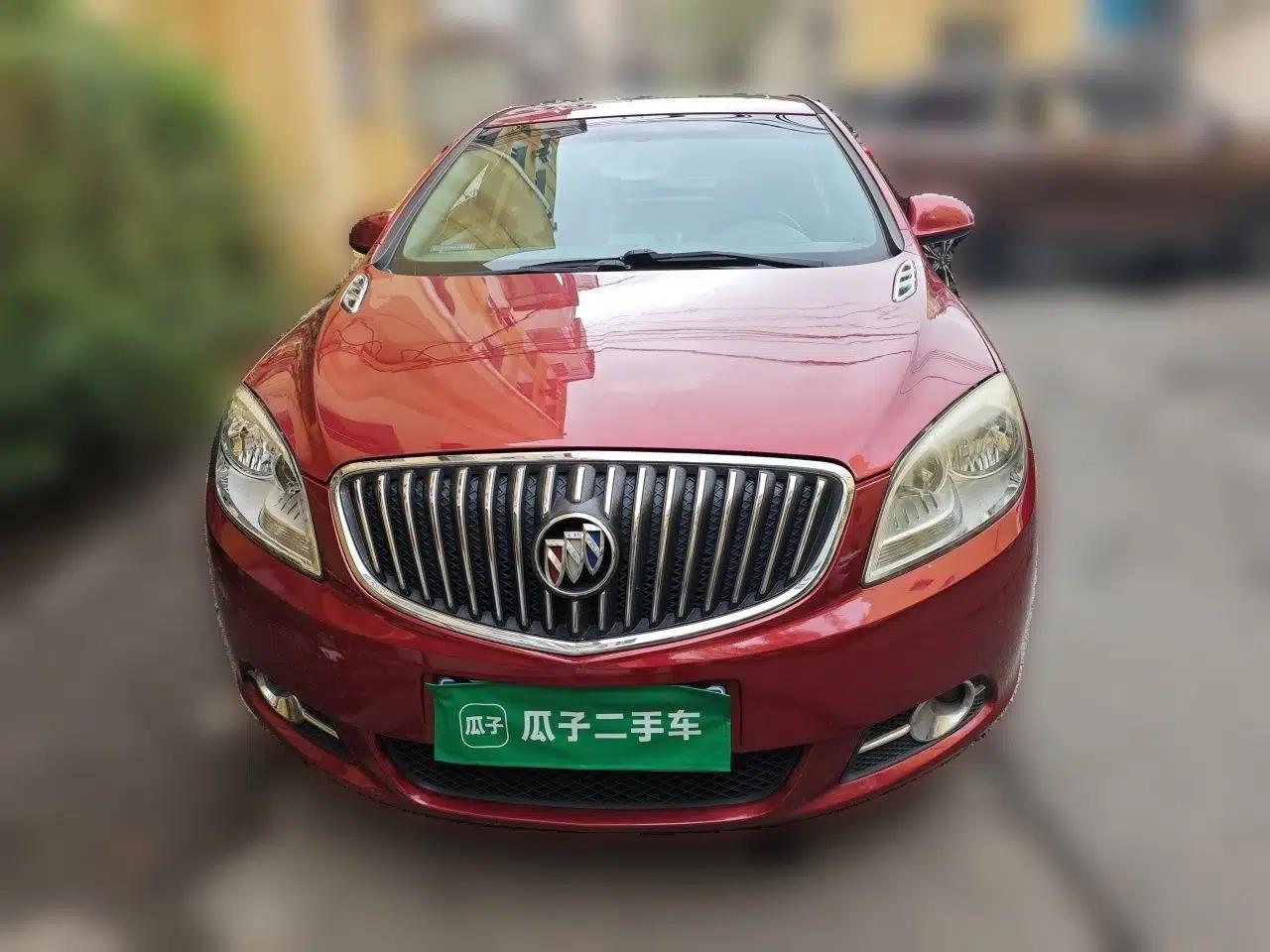 Buick GT 2012 GT 1.6L Automatic Fashion Edition — миниатюра 2