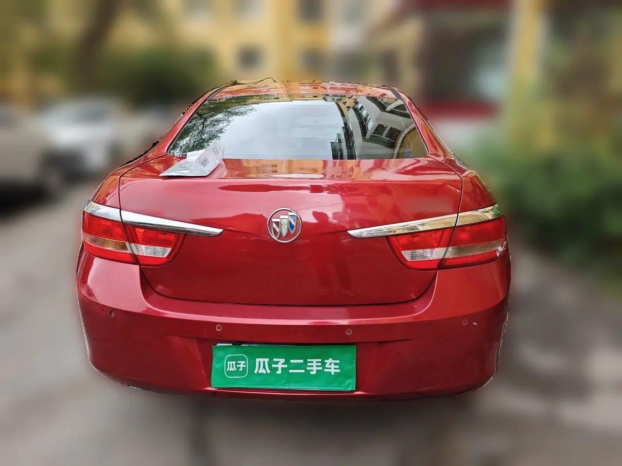 Buick GT 2012 GT 1.6L Automatic Fashion Edition — миниатюра 5