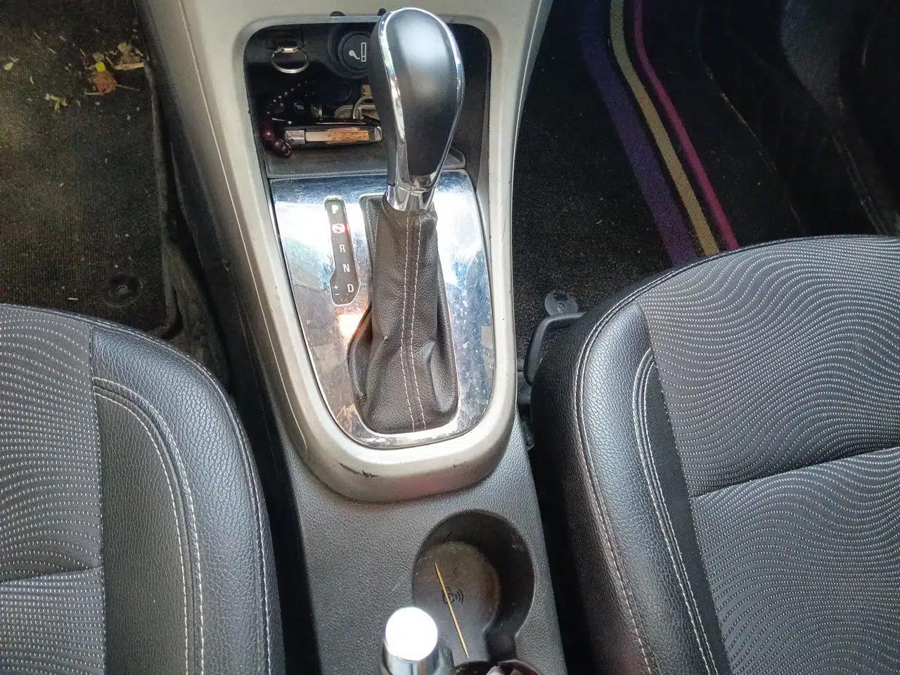 Buick GT 2014 XT 1.6L Automatic Fashion Edition — миниатюра 14