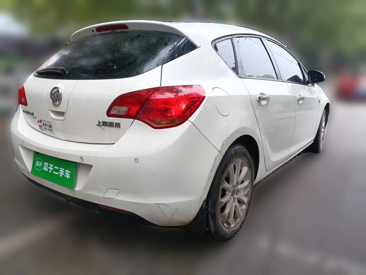 Buick GT 2014 XT 1.6L Automatic Fashion Edition — миниатюра 6