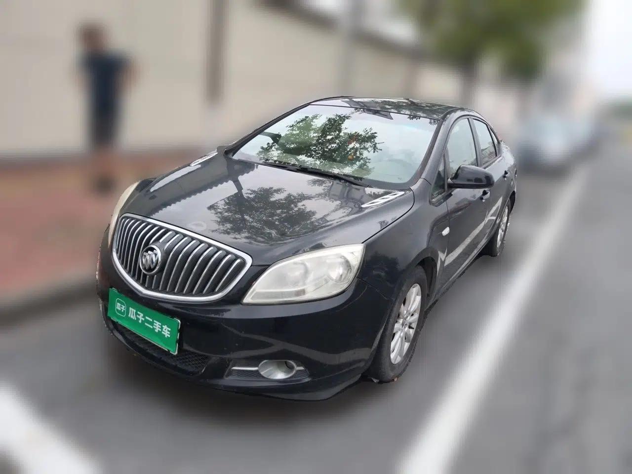 Buick GT 2010 GT 1.6L Manual Entry-Level Model — миниатюра 1