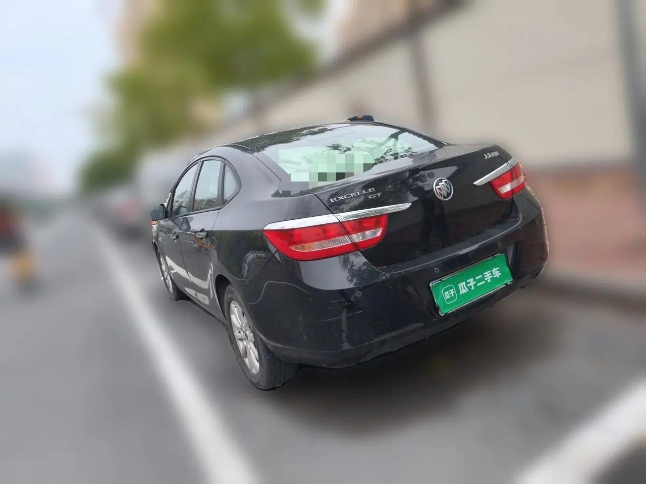 Buick GT 2010 GT 1.6L Manual Entry-Level Model — миниатюра 4