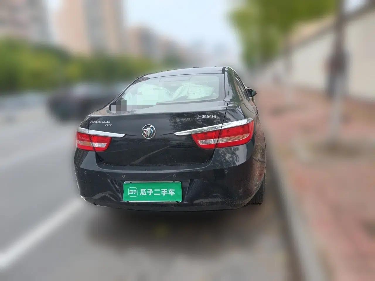 Buick GT 2010 GT 1.6L Manual Entry-Level Model — миниатюра 5