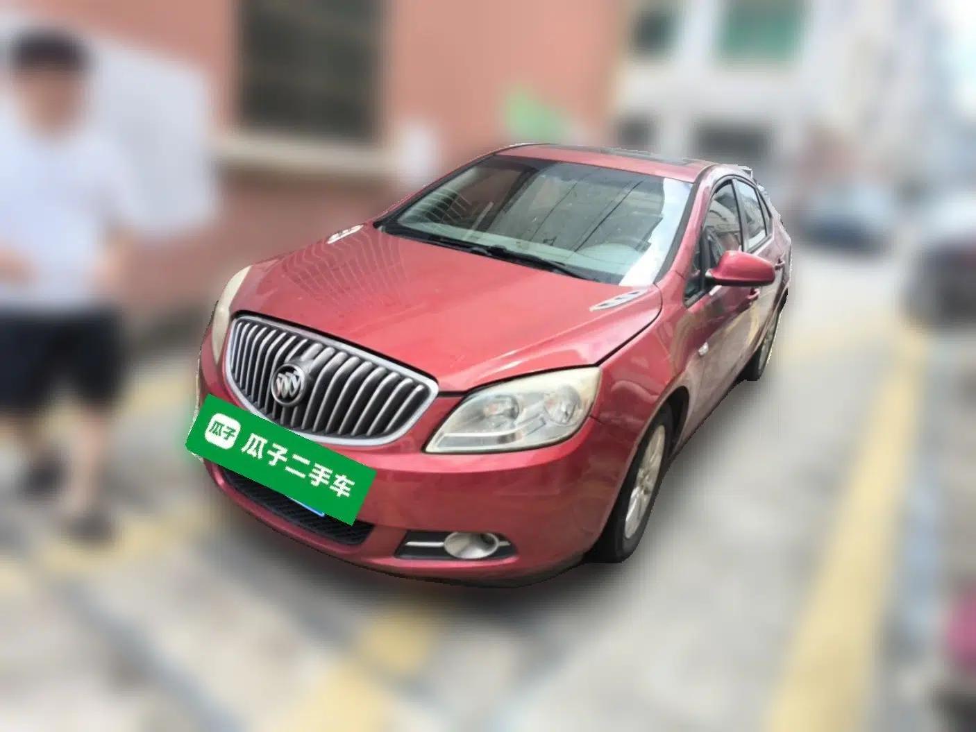 Buick GT 2013 GT 1.6L Automatic Fashion Edition — миниатюра 1
