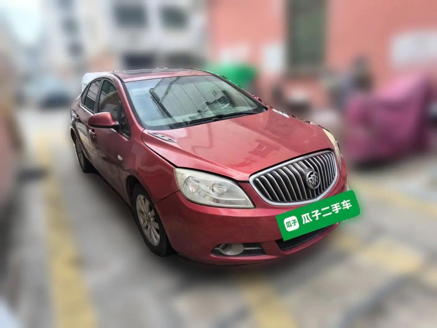 Buick GT 2013 GT 1.6L Automatic Fashion Edition — миниатюра 3