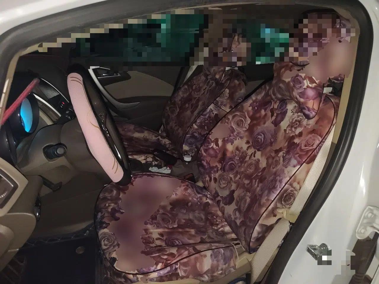 Buick GT 2013 GT 1.6L Automatic Fashion Edition — миниатюра 15