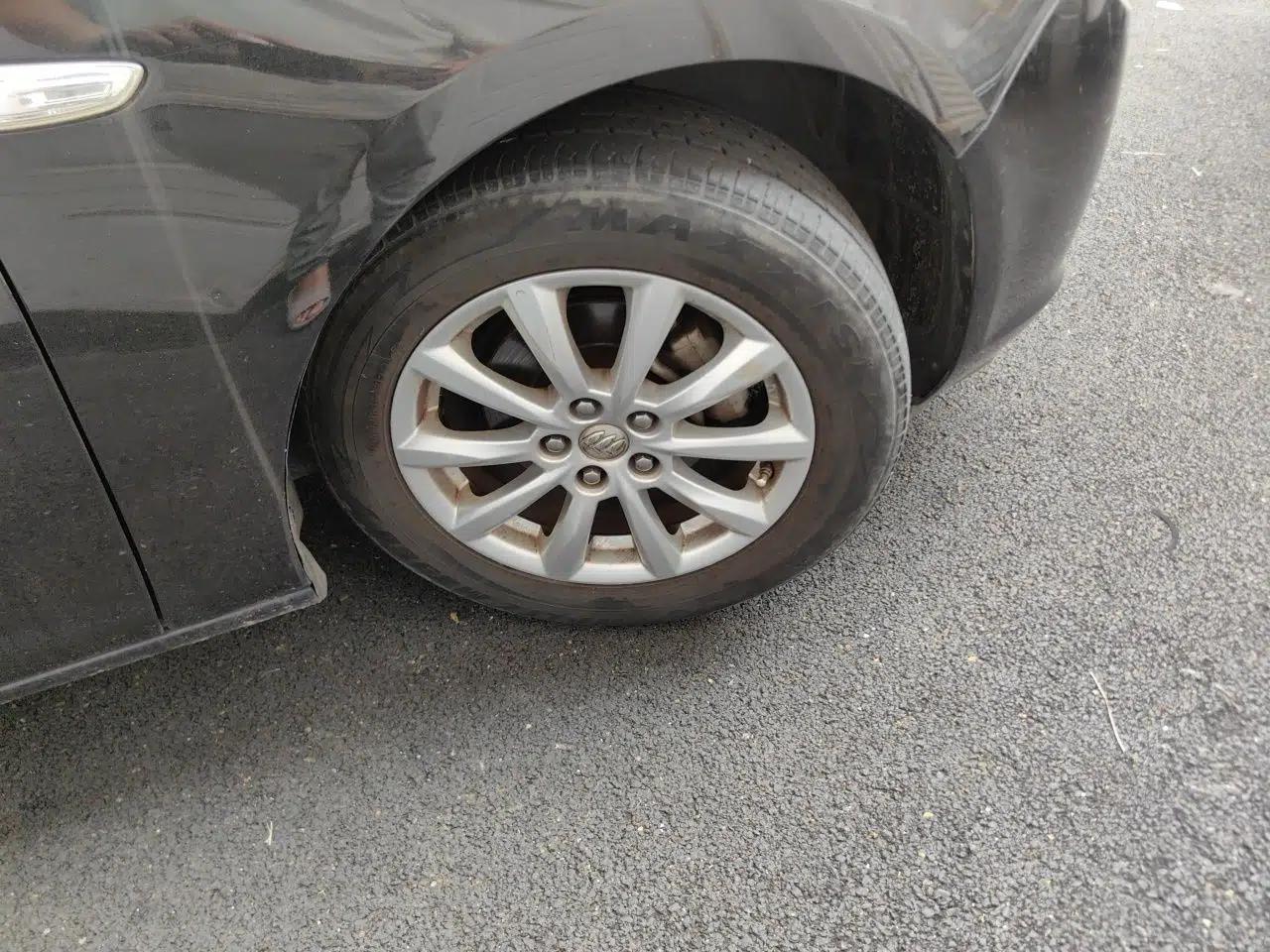 Buick GT 2013 GT 1.6L Manual Entry-Level Model — миниатюра 8