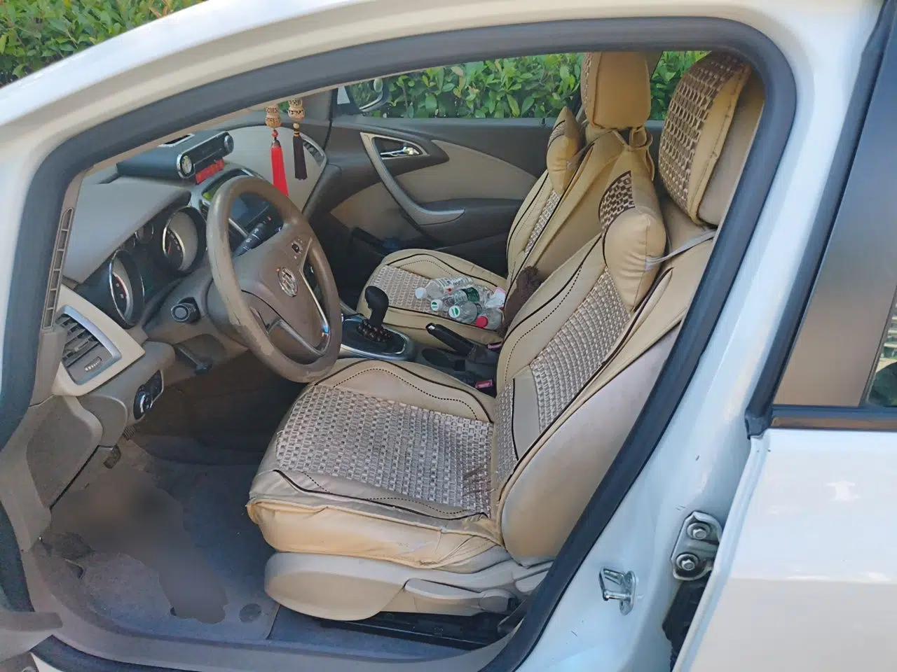 Buick GT 2013 GT 1.6L Manual Entry-Level Model — миниатюра 15