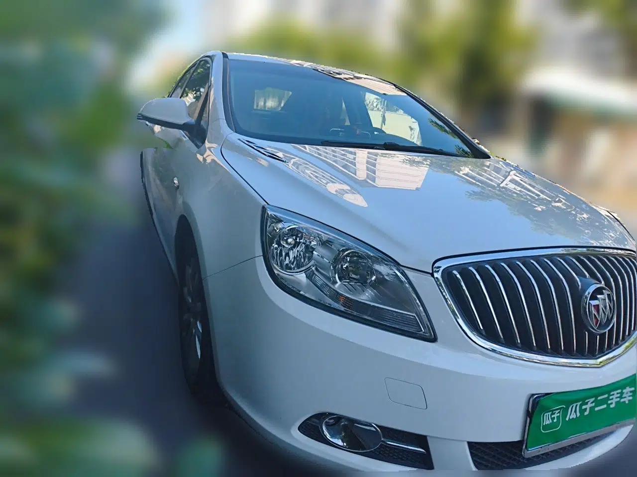 Buick GT 2013 GT 1.6L Manual Entry-Level Model — миниатюра 3