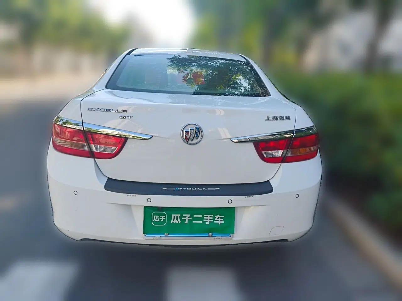 Buick GT 2013 GT 1.6L Manual Entry-Level Model — миниатюра 5