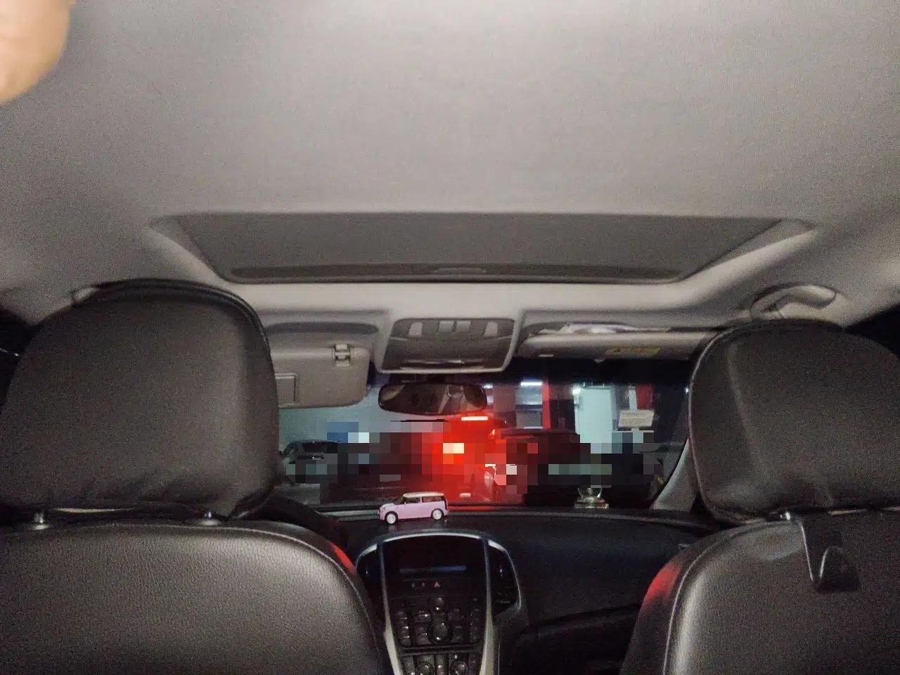 Buick GT 2014 XT 1.6L Automatic Fashion Edition — миниатюра 18