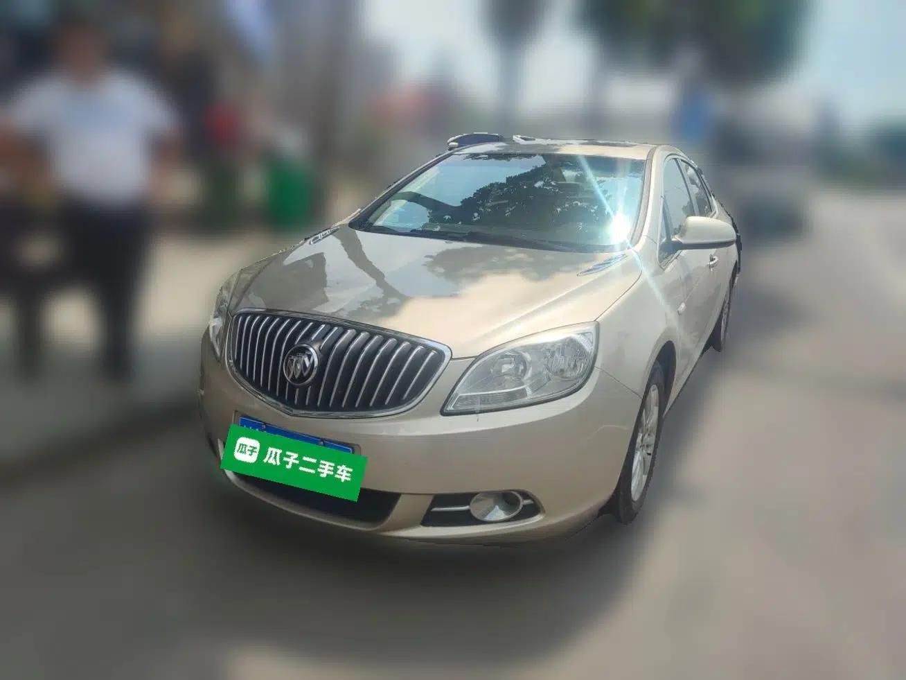 Buick GT 2013 GT 1.6L Automatic Fashion Edition — миниатюра 1