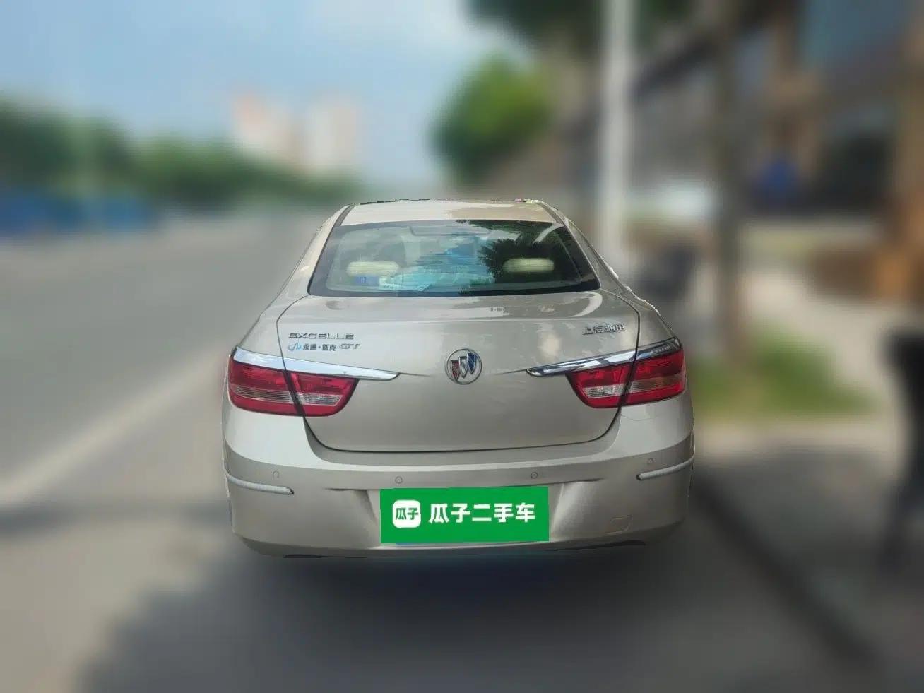 Buick GT 2013 GT 1.6L Automatic Fashion Edition — миниатюра 5