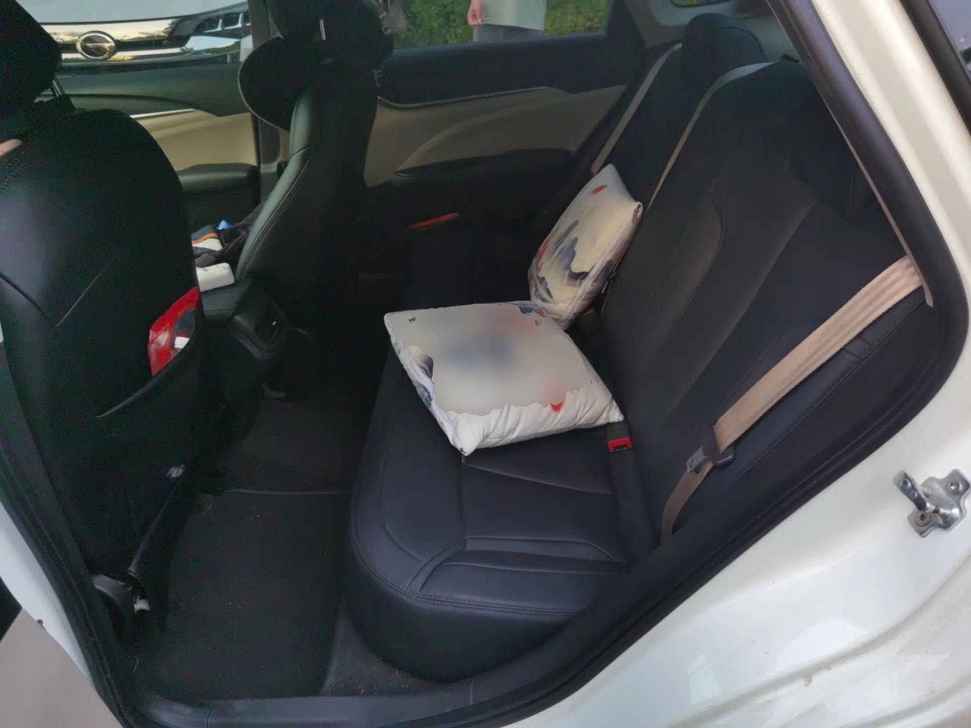 Buick GT 2016 15N Automatic Entry-Level Trim — миниатюра 17
