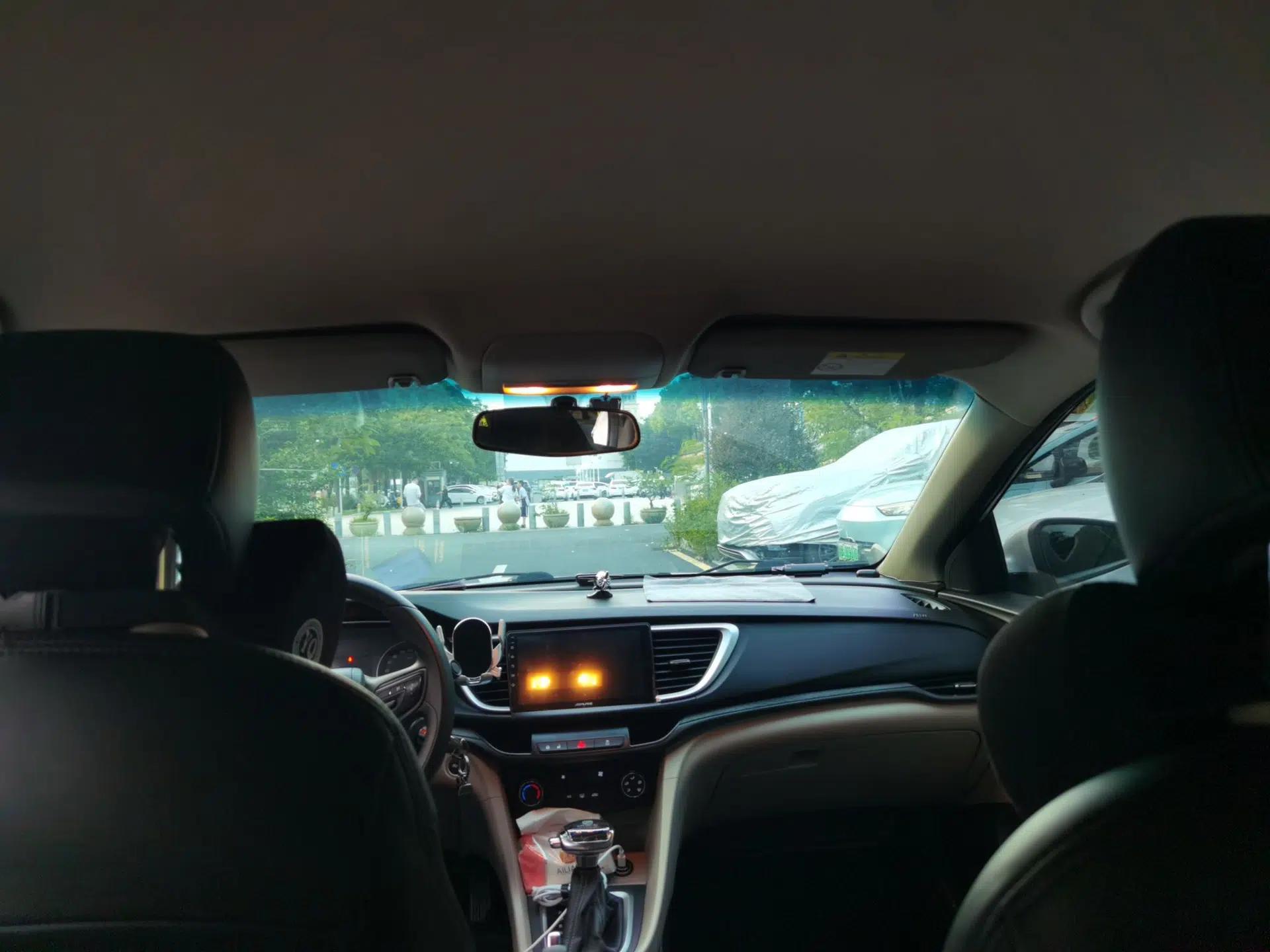 Buick GT 2016 15N Automatic Entry-Level Trim — миниатюра 18