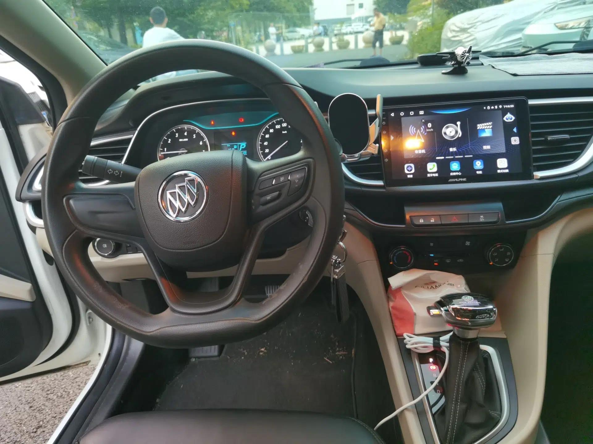 Buick GT 2016 15N Automatic Entry-Level Trim — миниатюра 9