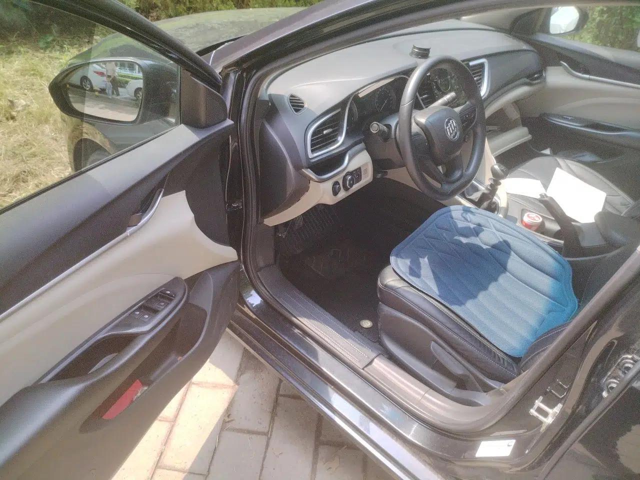 Buick GT 2015 15N Manual Elite Edition — миниатюра 16