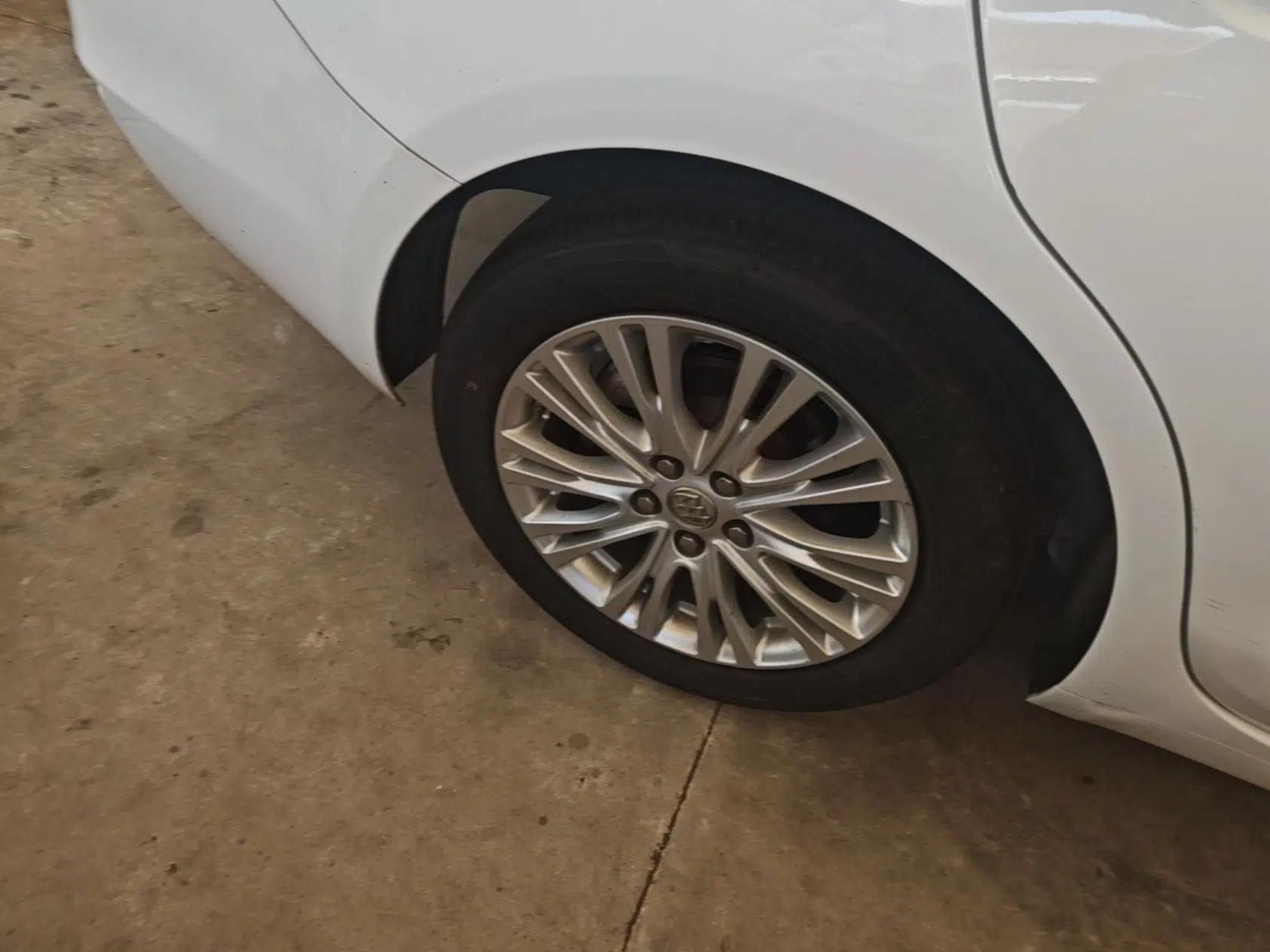 Buick GT 2017 15N Automatic Elite Version — миниатюра 11