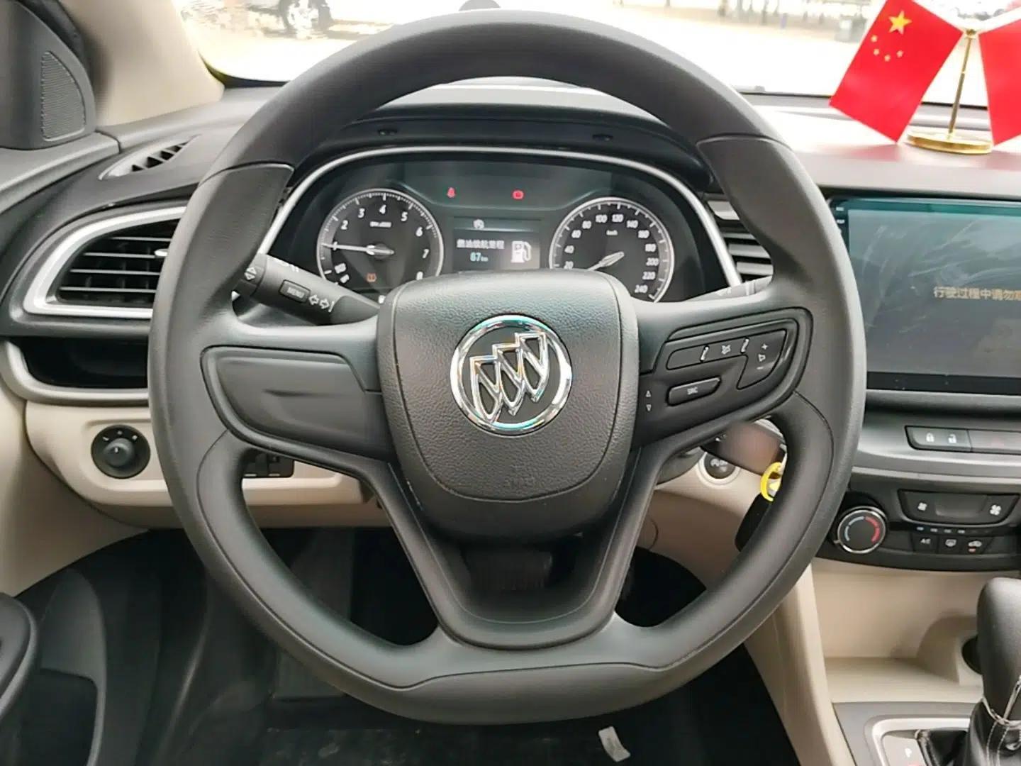 Buick GT 2017 15N Automatic Elite Version — миниатюра 13
