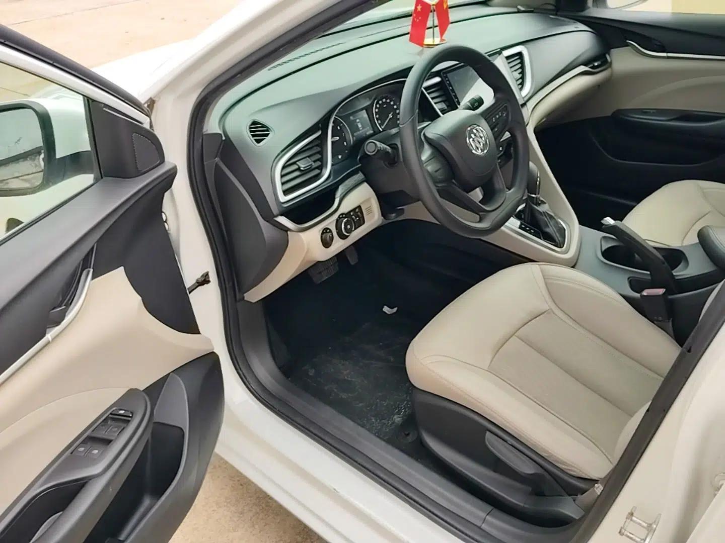 Buick GT 2017 15N Automatic Elite Version — миниатюра 18